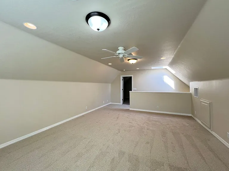 2285 W Windchime Dr — Photo 33