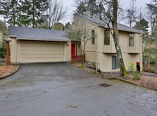 9909 SW Quail Post Rd, Portland, OR 97219
