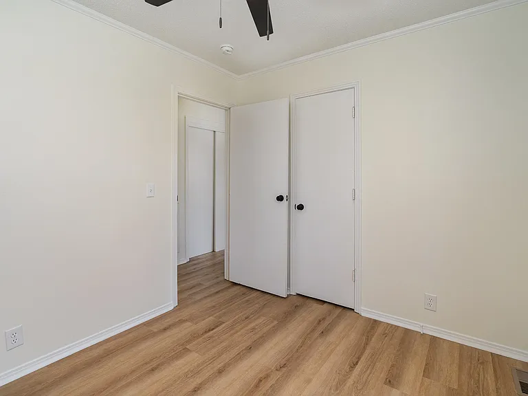 122 Brookside Dr — Photo 17