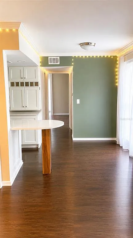 1 bed, 1.0 bath, 560 sqft, $1,400 — Photo 1