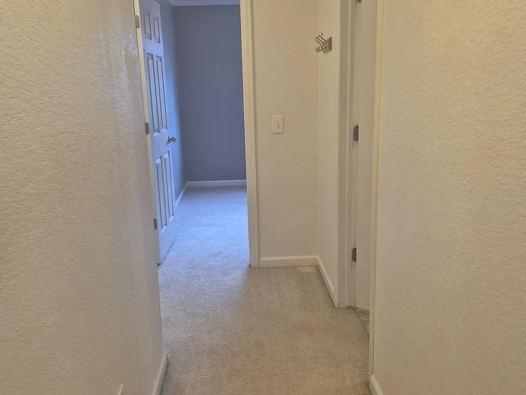 5496 Ansel Dr — Photo 45