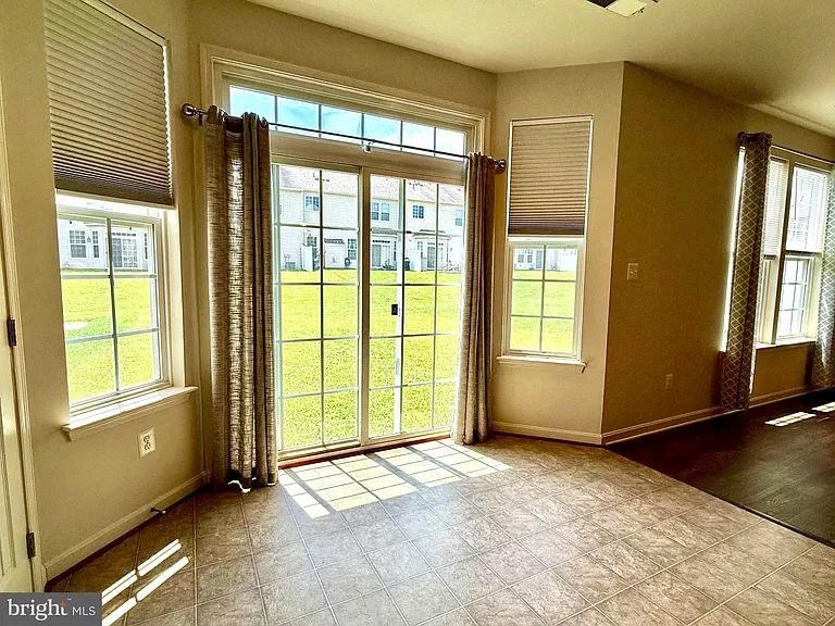 44517 Gray Wolf St — Photo 6