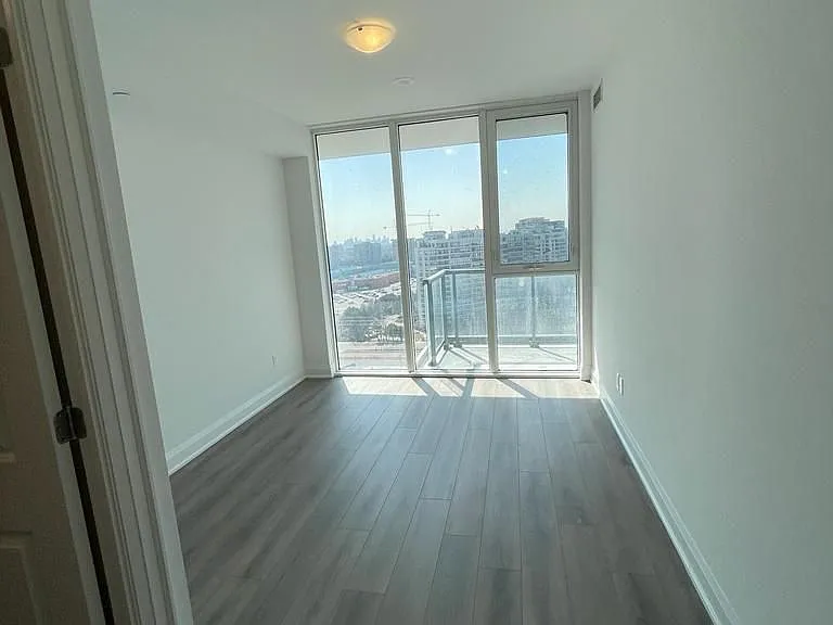 20 Gatineau Dr #1506 — Photo 9