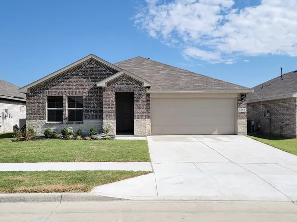 9456 Golden Tree Ave, Fort Worth, TX 76108
