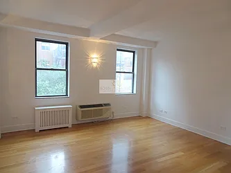 Rented by Rossi Living