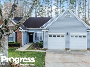 11128 Renda Ct, Charlotte, NC 28215