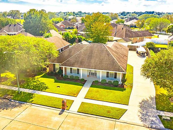 4th image of 164 Aubrey Dr