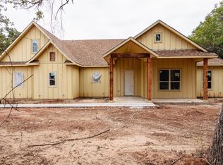 1008 Freedom Ct, Weatherford, TX 76088