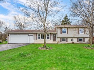 30W341 Wiant Rd, West Chicago, IL 60185