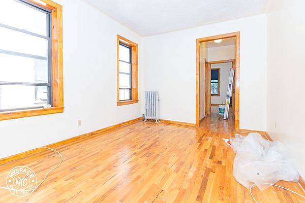 1st image of 291 Crown St APT D6