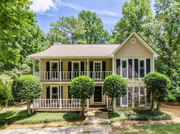 4184 Westchester Xing NE, Roswell, GA 30075