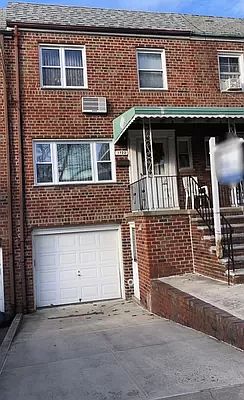 1st image of 1722 E 54th St