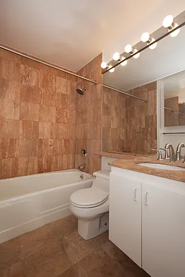 Rented by Akam Sales and Brokerage | media 15