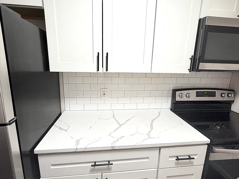 5535 Pershing Ave #11 — Photo 15