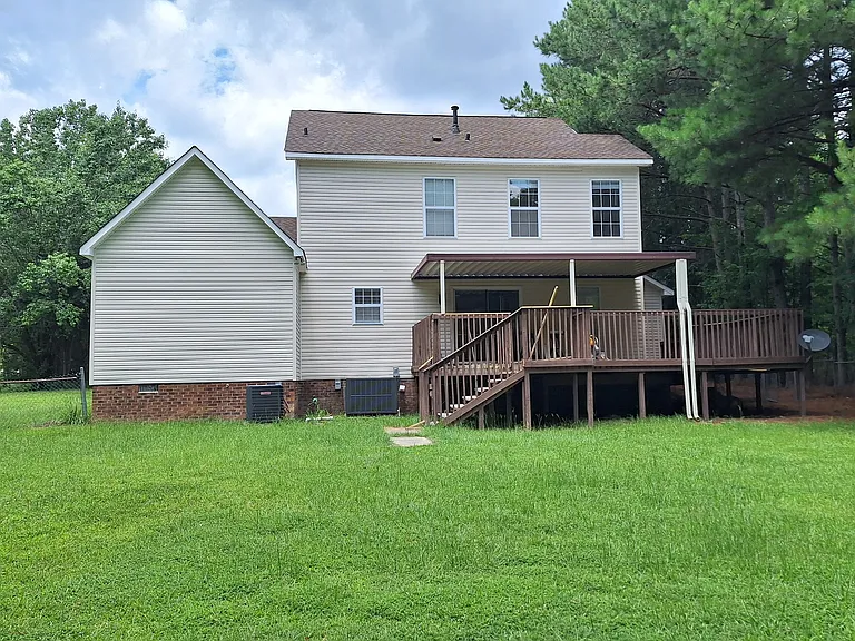 1611 State Highway 27 W — Photo 41