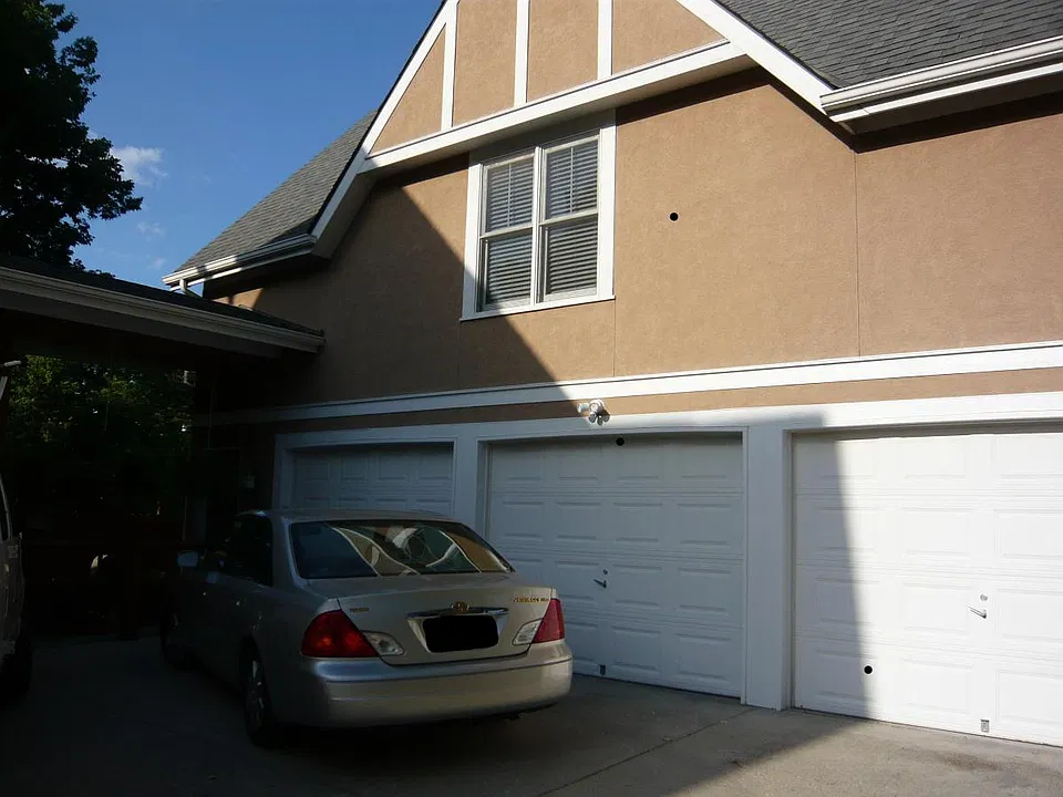 Apt above garage