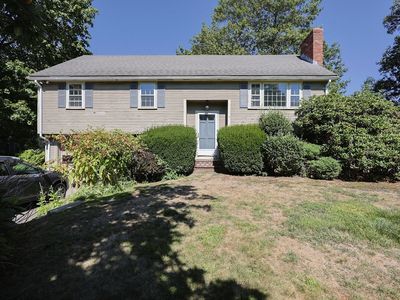 7 Eric Ln, North Attleboro, MA, 02760