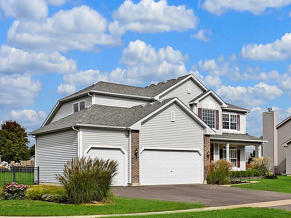 2nd image of 1827 Pebblecreek Ct