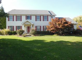 689 Wyndham Crossings Cir, Saint Louis, MO 63131