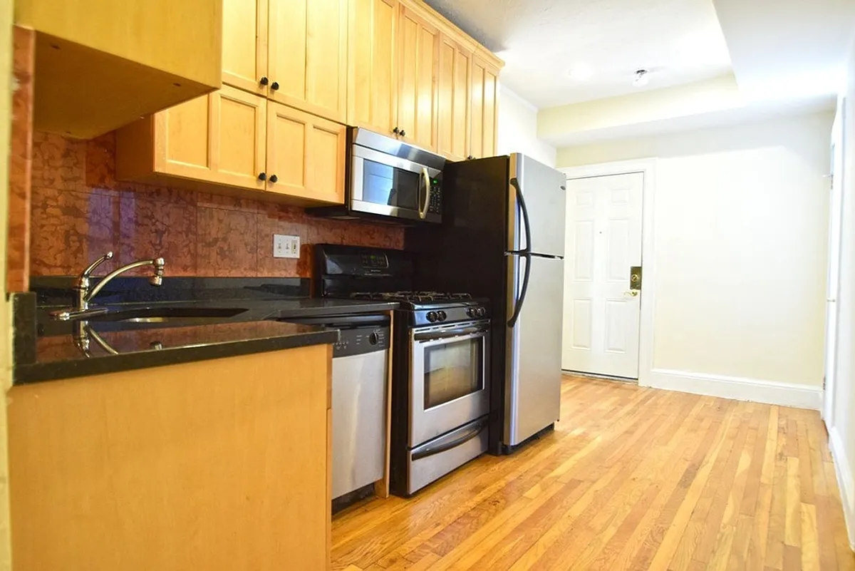 Photo 2 of 16 - 61 Thatcher St #32 - Brookline, MA Building Photo - 61 Thatcher St #32