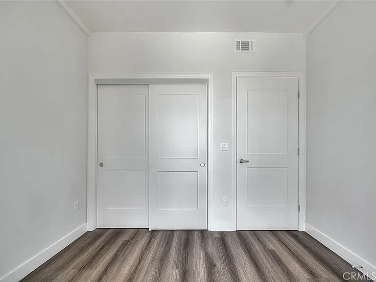 501 W Foothill Blvd #203 — Photo 16