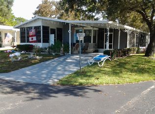 12332 Porsche Ln, Weeki Wachee, FL 34614