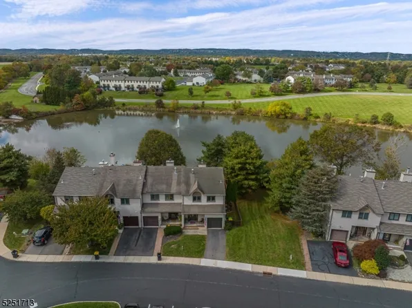 50 Elm Ter #50, Raritan Twp., NJ 08822
