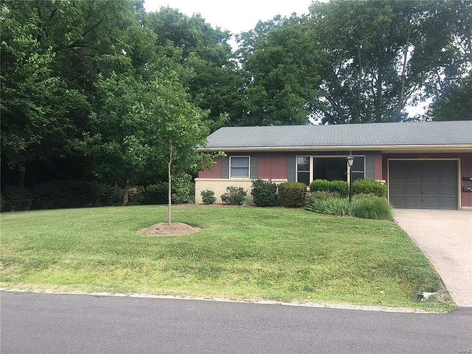 1st image of 204 Joy Dr