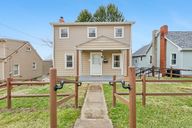 Addison Ave-001
