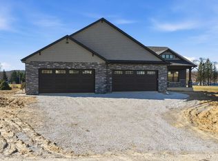 4695 W 370 N, Angola, IN 46703
