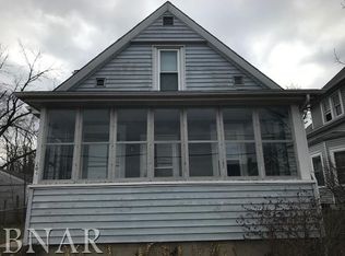 1204 W Olive St, Bloomington, IL 61701