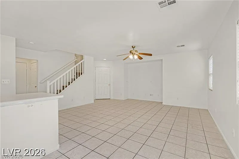 3 bed, 2.5 bath, 1351 sqft, $1,855 — Photo 2