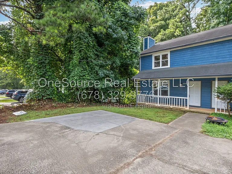 2961 Lakemont Dr SW — Photo 4
