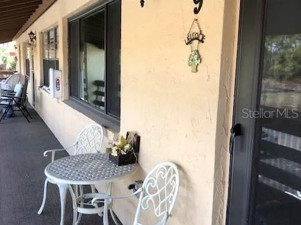 24 Quails Run Blvd Unit 9, Englewood, FL 34223