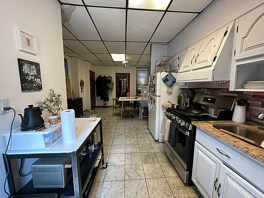 Rented by Coda Real Estate NYC | media 41