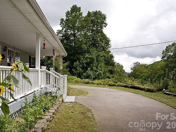 4th image of 165 Peepeye Cove Rd