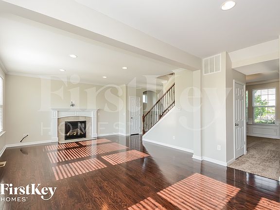 4th image of 7848 Arcadia Blvd