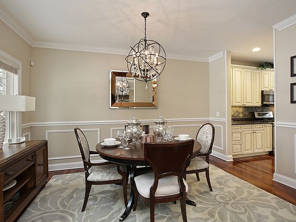 4th image of 1334 Bayberry Ln