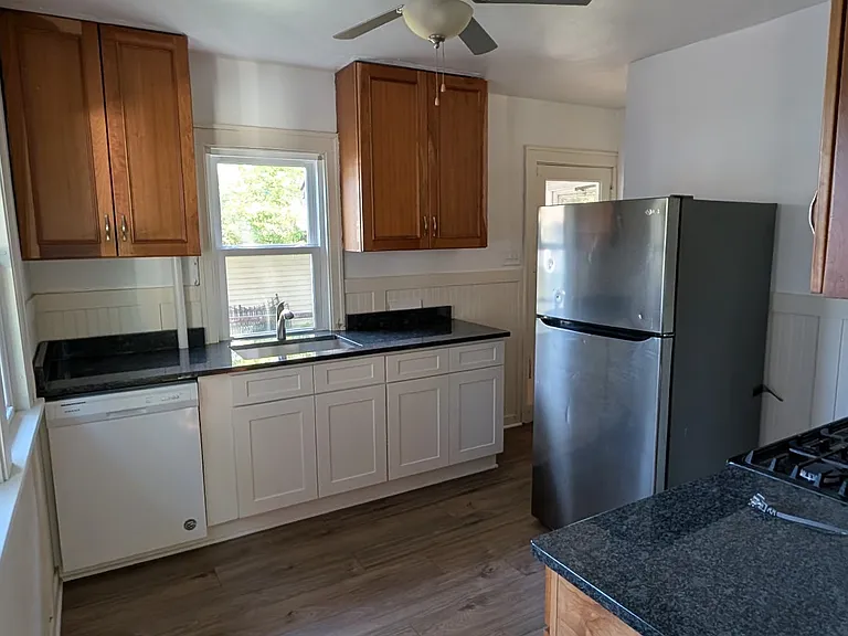 579 Eustis St — Photo 11