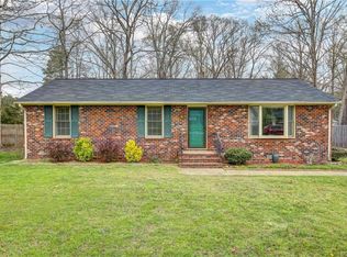 1904 Evanrude Ct, Sandston, VA 23150