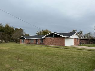 302 Avalon St, Lake Charles, LA 70615
