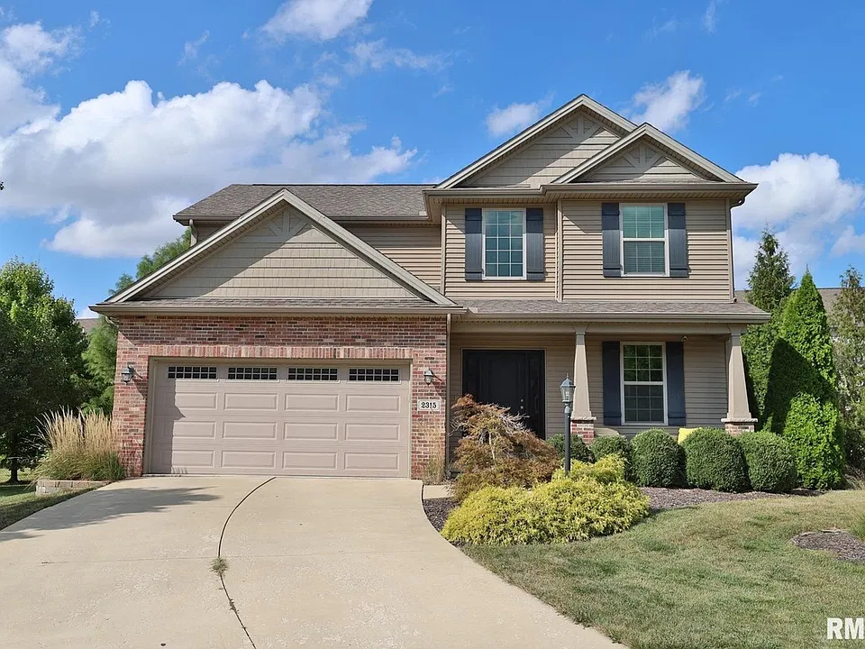 2315 W Paddington Ct
