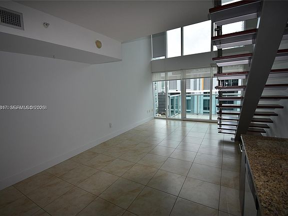 2nd image of 41 SE 5th St APT 1506