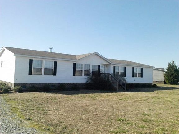 2nd image of 301 Country Pointe Dr