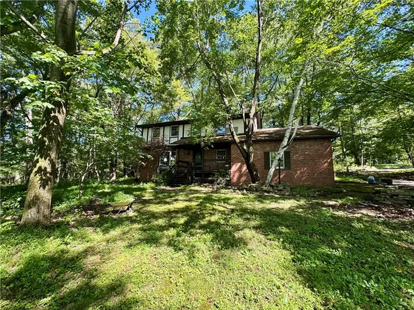 901 Stratford Rd, Ligonier, PA 15658