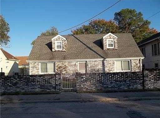 1st image of 1114 Behrman Ave