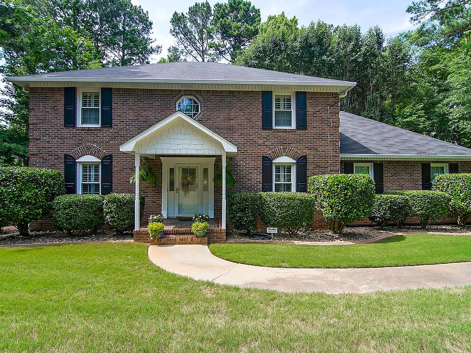 1st image of 108 Oakfern Dr