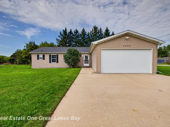 2500 Starlite Dr, Saginaw, MI 48603