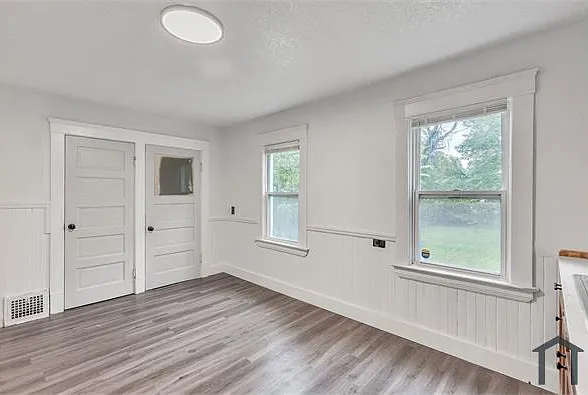 4 bed, 2068 sqft, $1,400 — Photo 3