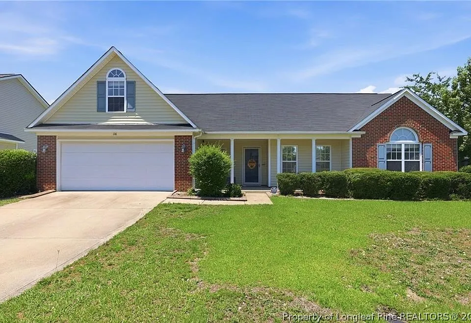 136 Bennington Dr